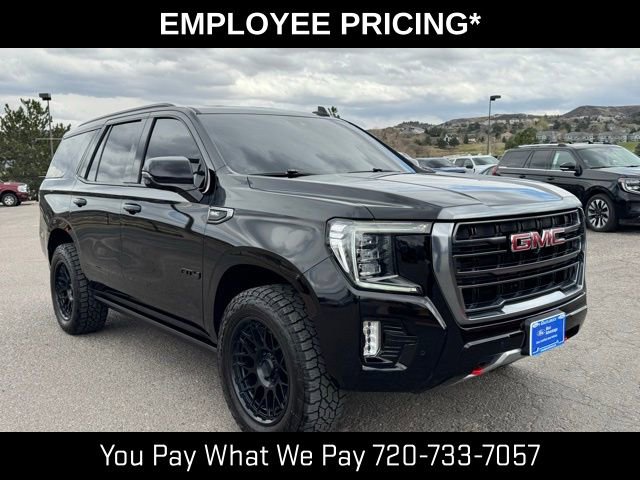 Used 2024 GMC Yukon AT4 w/ Technology Package AWD/4WD image 9