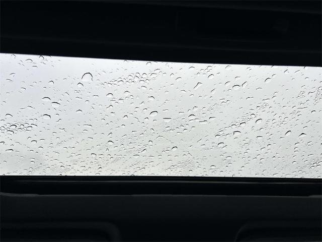 Used 2025 Chevrolet Silverado 1500 ZR2 w/ Technology Package image 18