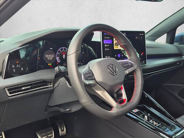 Used 2025 Volkswagen Golf S FWD image 9