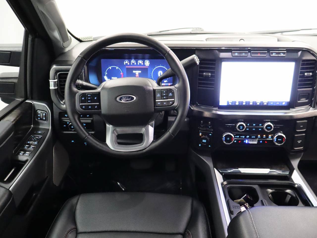Certified 2024 Ford F250 Lariat w/ Sport Appearance Package AWD/4WD image 15