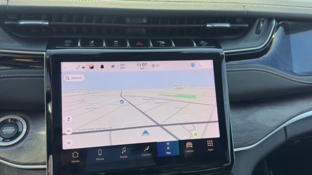 Used 2022 Jeep Grand Cherokee Limited 4xe w/ Luxury Tech Group II image 14