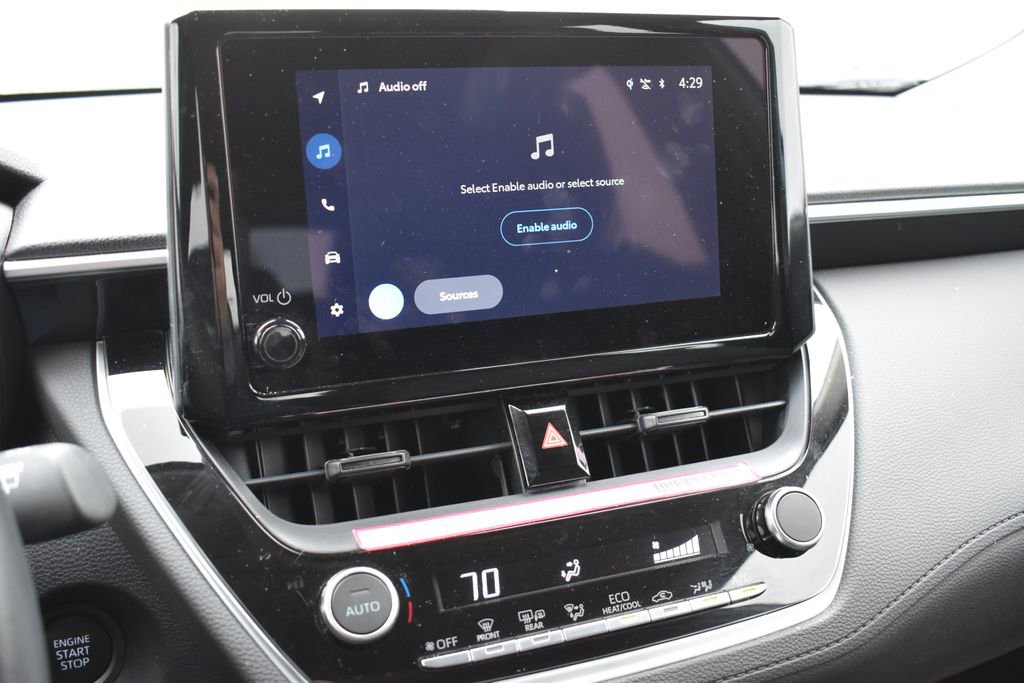 Used 2024 Toyota Corolla Cross LE w/ Moonroof Package image 12