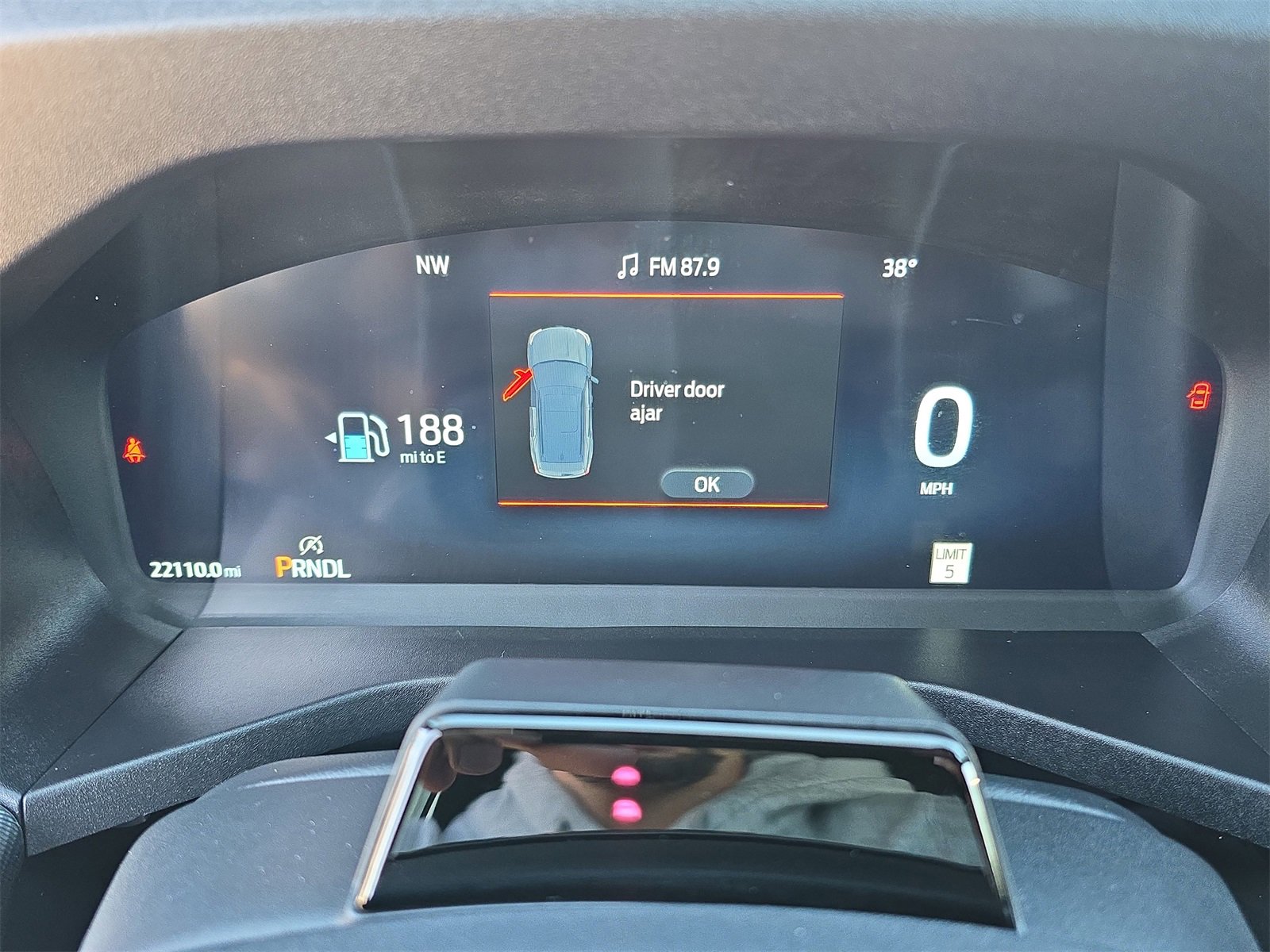 Certified 2025 Ford Explorer ST-Line w/ ST-Line Street Pack image 26