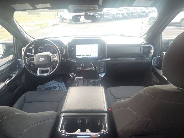 Certified 2021 Ford F150 XLT w/ Equipment Group 302A High image 17