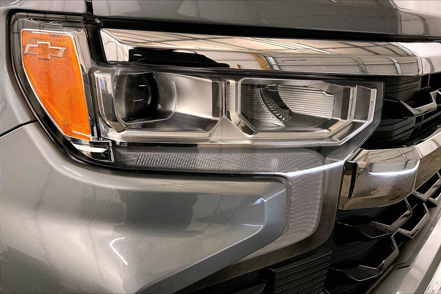 Used 2025 Chevrolet Silverado 1500 LT w/ Safety Package image 27