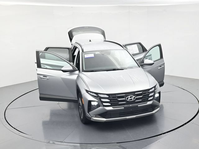 Used 2025 Hyundai Tucson SEL FWD image 48