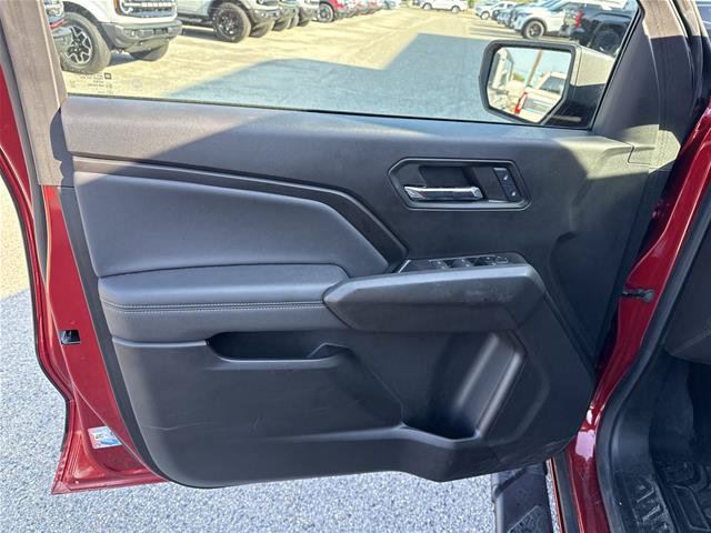 Used 2024 Chevrolet Colorado LT w/ LT Convenience Package III RWD image 23