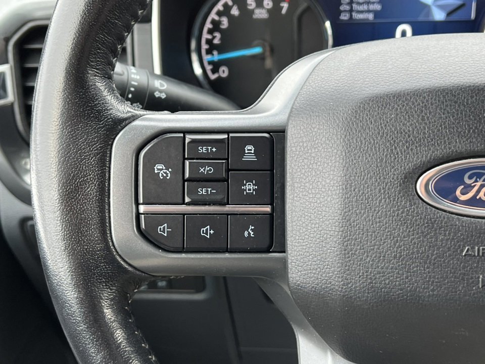 Certified 2022 Ford F150 XLT w/ Equipment Group 302A High image 27