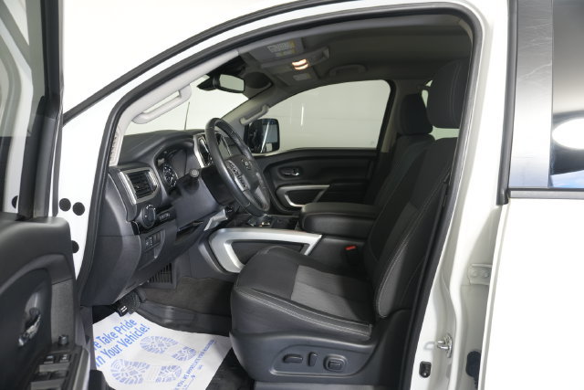 Used 2021 Nissan Titan SV w/ SV Convenience Package AWD/4WD image 27