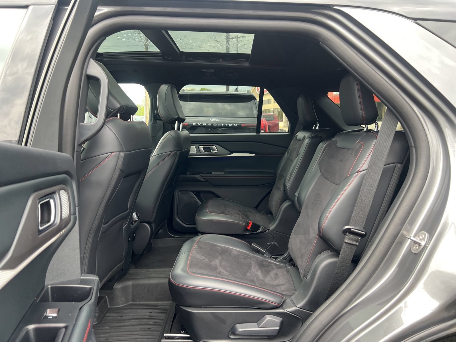 Certified 2025 Ford Explorer ST w/ Sun And Sound Package AWD/4WD image 57