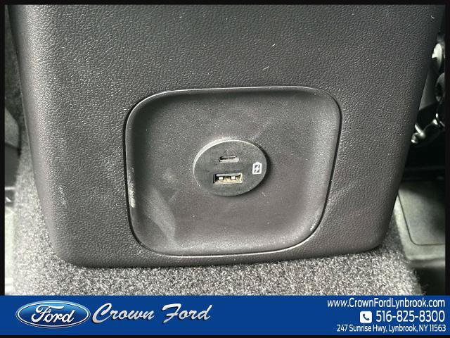 Certified 2022 Ford Escape SEL w/ Technology Package AWD/4WD image 12