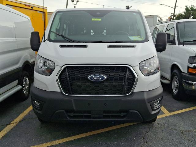 Certified 2025 Ford Transit 250 Low Roof w/ Exterior Upgrade Package RWD image 2