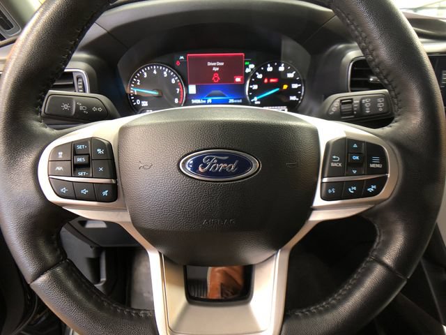 Certified 2023 Ford Explorer XLT w/ Equipment Group 202A AWD/4WD image 13
