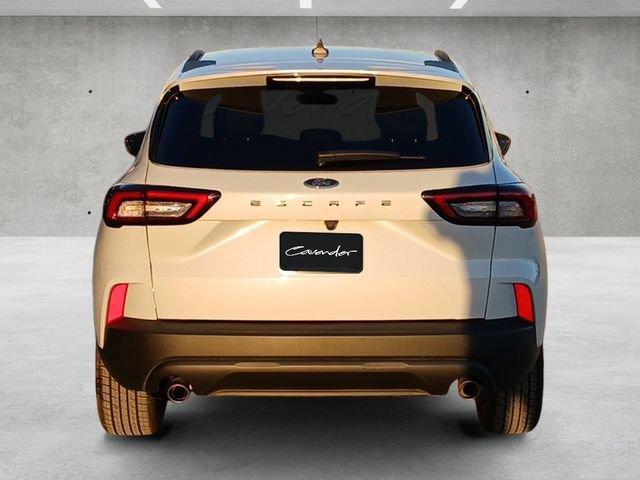 Certified 2025 Ford Escape ST-Line image 4