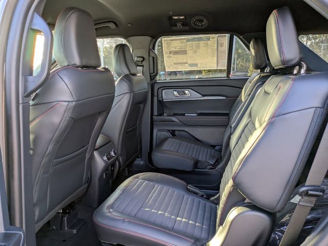 Certified 2026 Ford Explorer ST-Line w/ ST-Line Street Pack RWD image 13