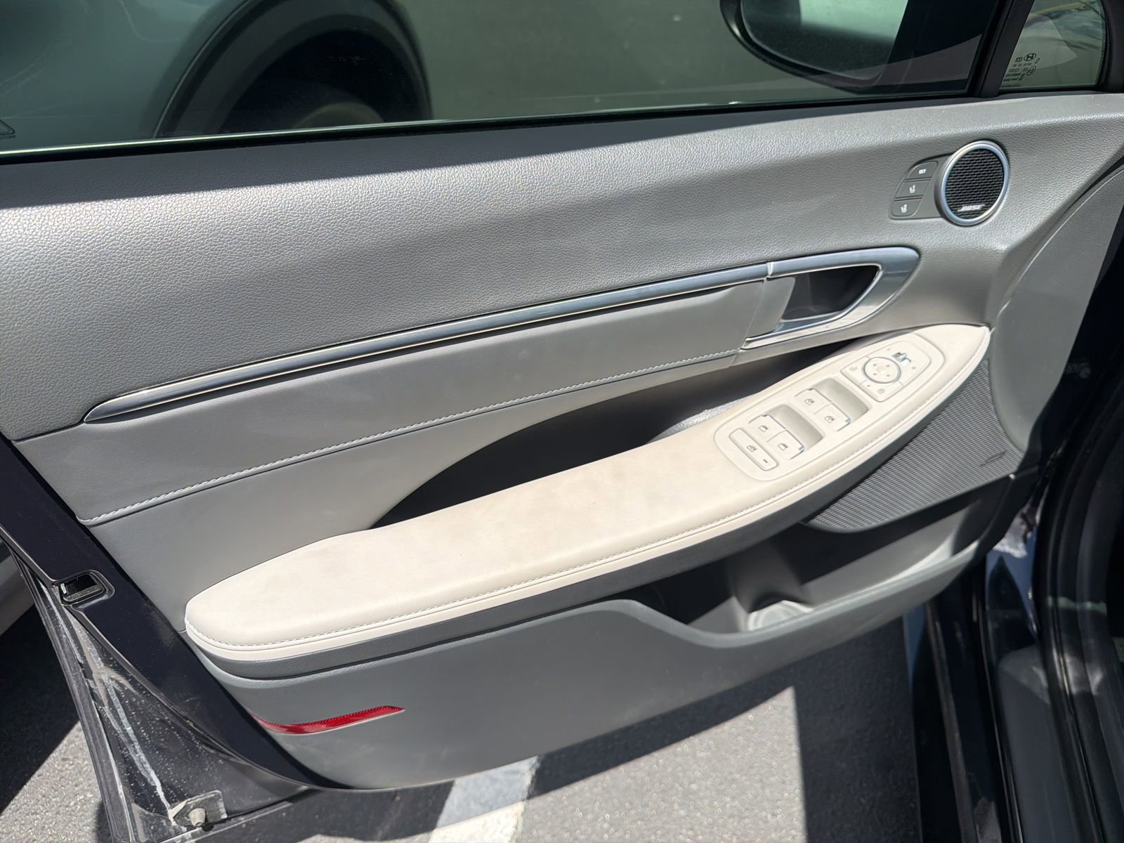 Used 2023 Hyundai Sonata Limited FWD image 11