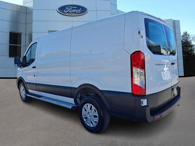 Certified 2025 Ford Transit 250 Low Roof w/ Exterior Upgrade Package RWD image 4