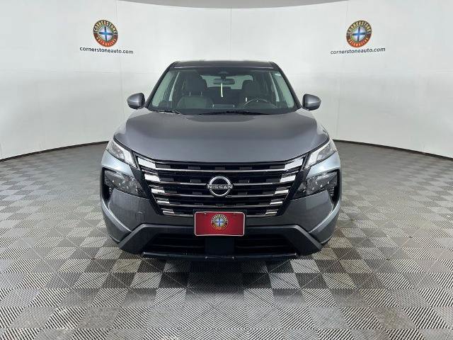 Used 2025 Nissan Rogue SV AWD/4WD image 17
