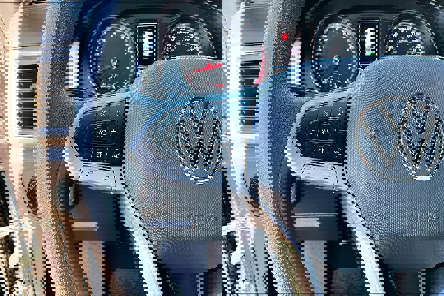 Used 2020 Volkswagen Atlas Cross Sport S image 22