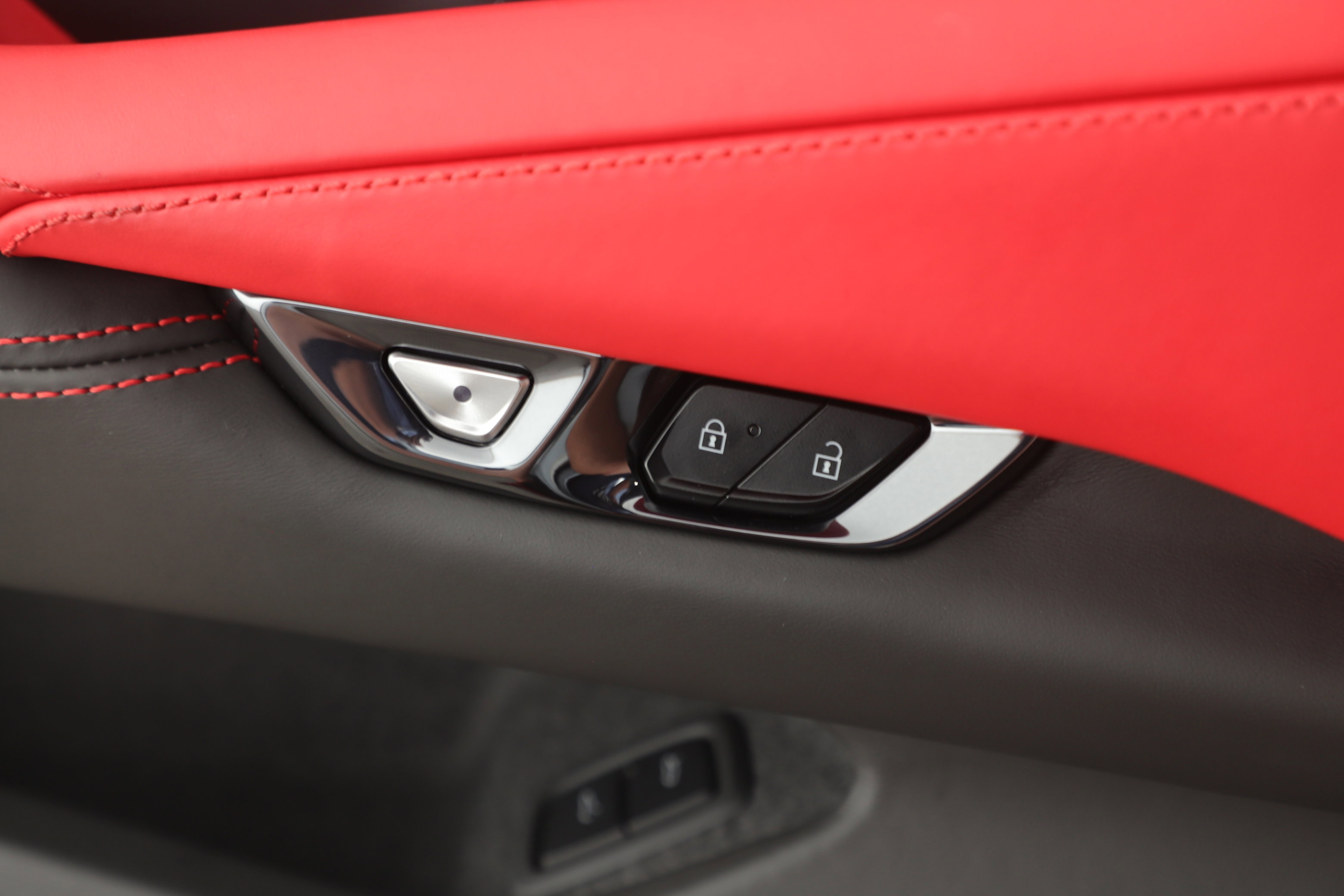 Used 2024 Chevrolet Corvette E-Ray w/ Stealth Interior Trim Package image 12