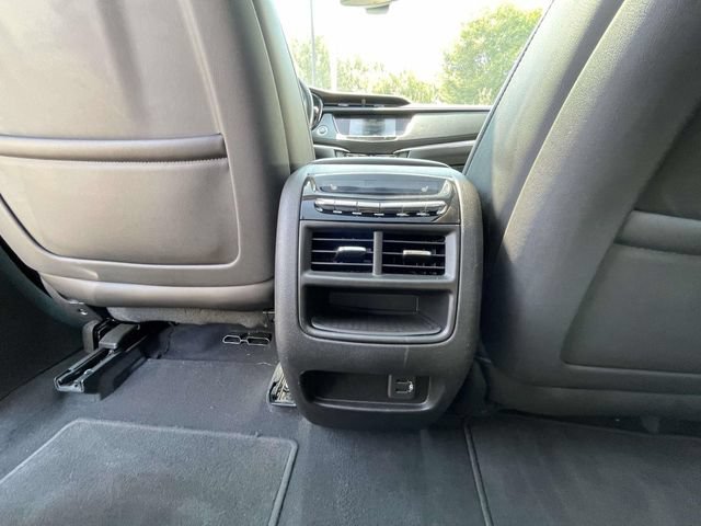 Used 2018 Cadillac XT5 Premium Luxury AWD/4WD image 18
