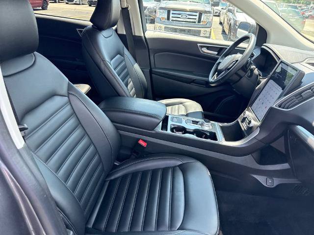 Certified 2024 Ford Edge SEL w/ Convenience Package AWD/4WD image 9