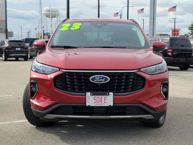 Certified 2023 Ford Escape Platinum AWD/4WD image 2
