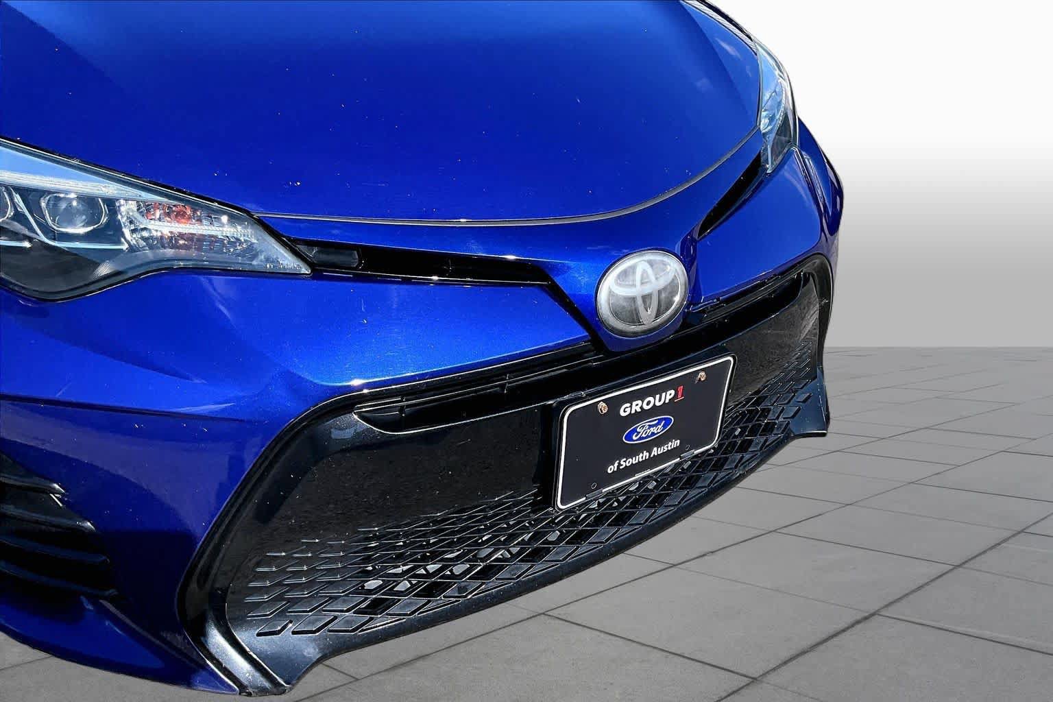 Used 2017 Toyota Corolla SE FWD image 30
