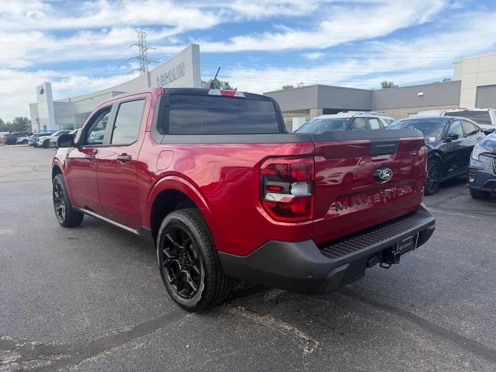 Certified 2025 Ford Maverick XLT w/ Black Appearance Package AWD/4WD image 6