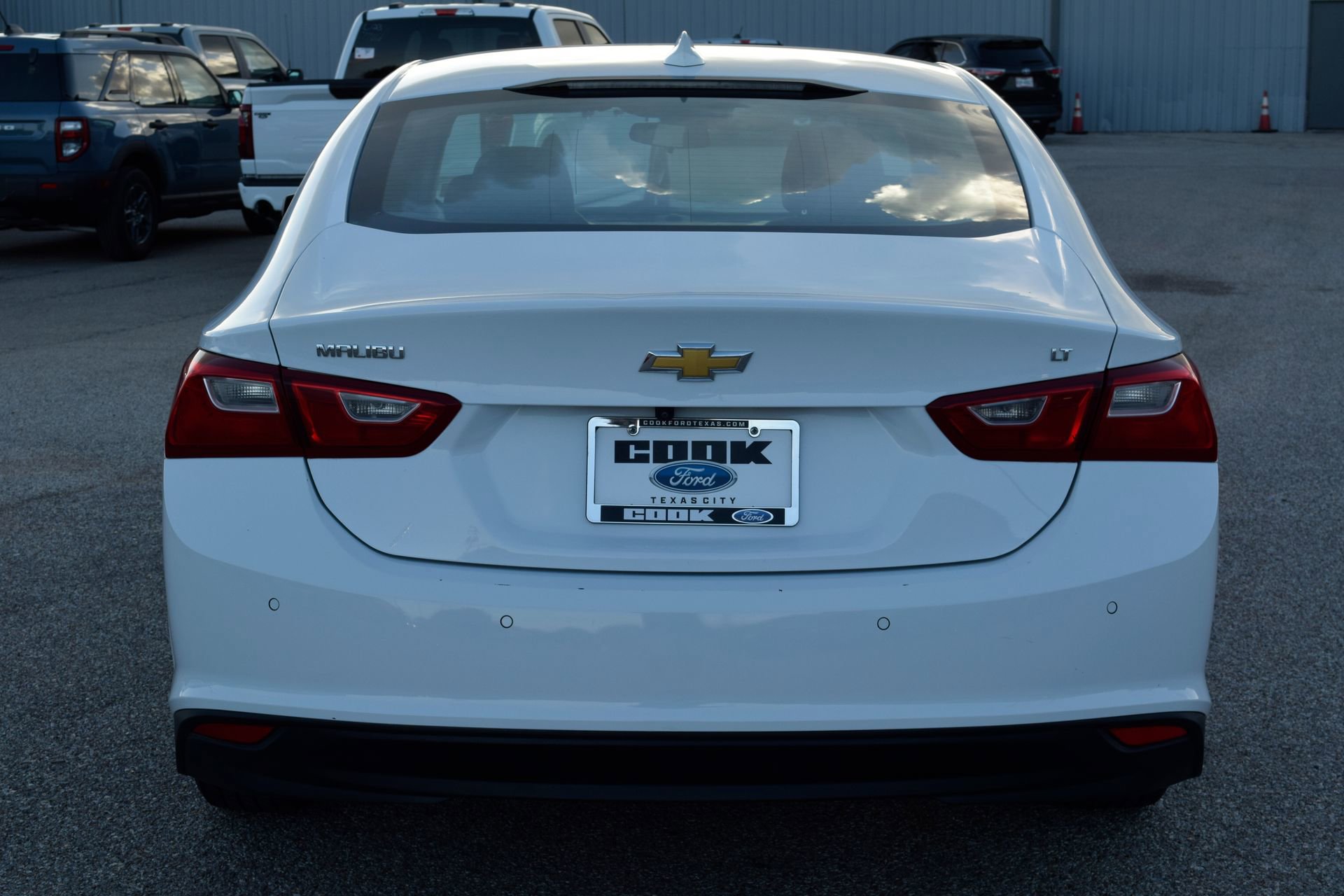 Used 2024 Chevrolet Malibu LT image 5