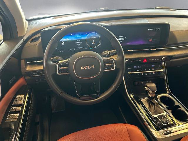 Used 2024 Kia Carnival SX FWD image 3
