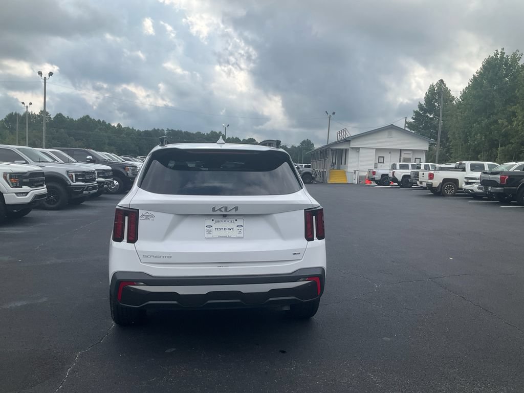 Used 2024 Kia Sorento X-Line EX AWD/4WD image 6