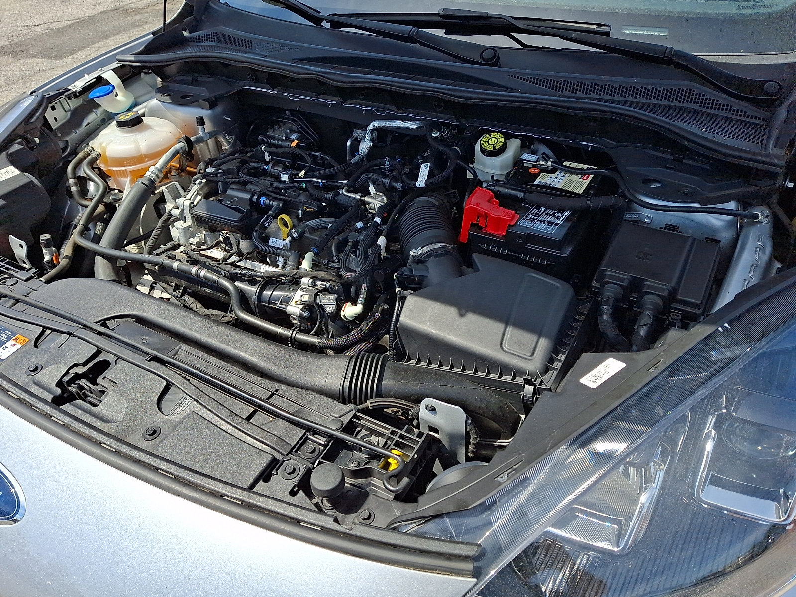 Certified 2020 Ford Escape SE AWD/4WD image 30