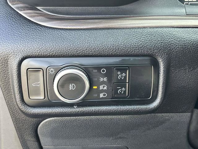 Certified 2023 Ford Explorer Limited w/ Equipment Group 301A image 15