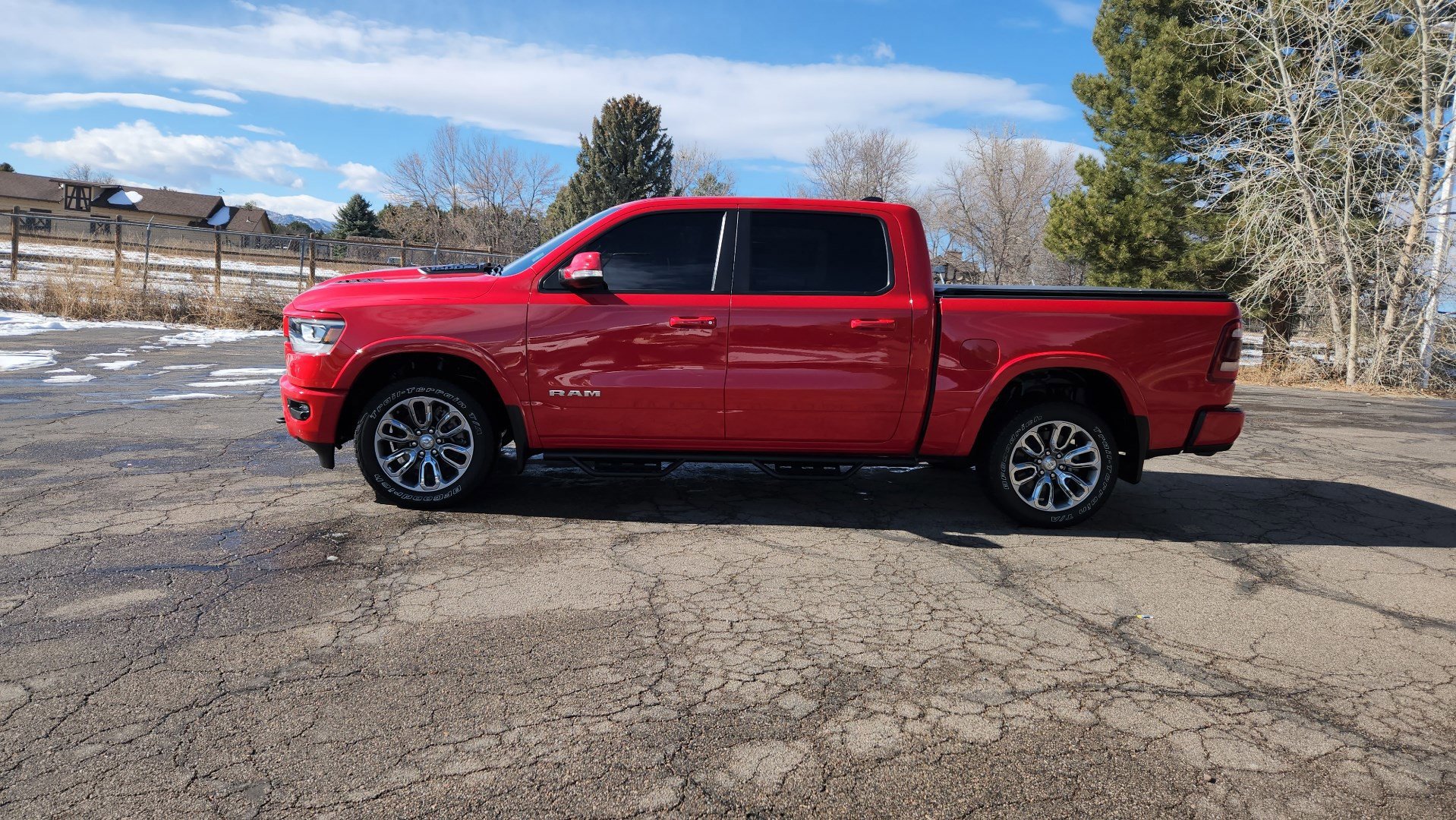 Used 2019 RAM 1500 Laramie image 8