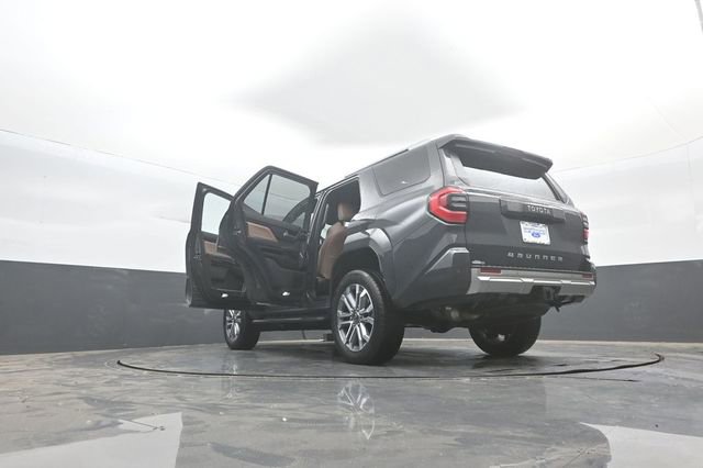 Used 2025 Toyota 4Runner Limited AWD/4WD image 45