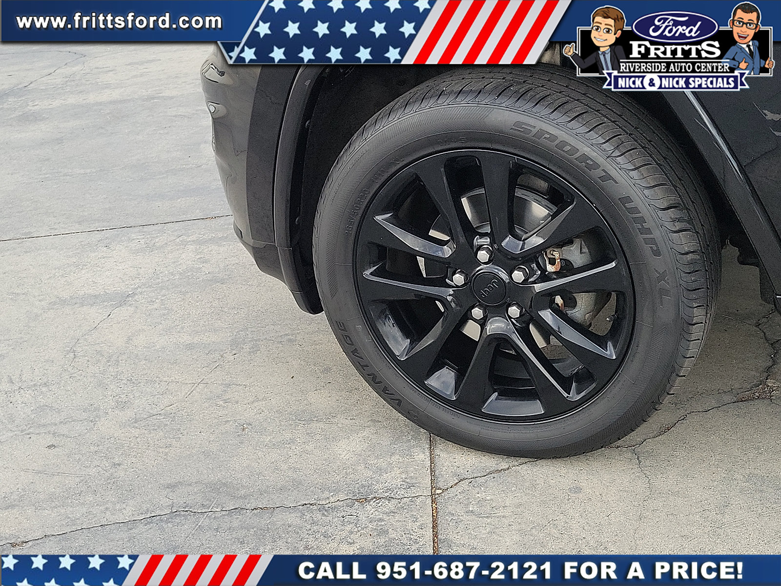 Used 2018 Jeep Grand Cherokee Altitude AWD/4WD image 19
