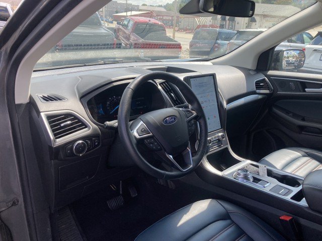 Certified 2024 Ford Edge SEL w/ Sport Appearance Package AWD/4WD image 10