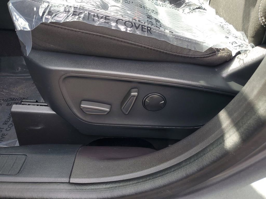 Certified 2024 Ford Escape Active image 11