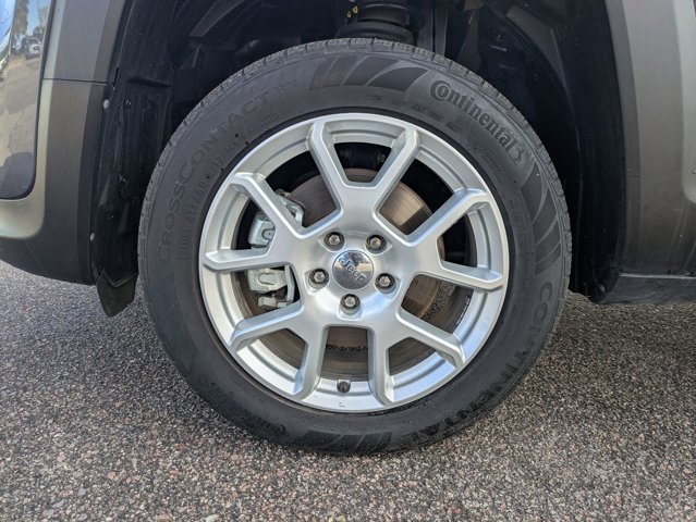 Used 2023 Jeep Renegade Latitude w/ Premium Group AWD/4WD image 25