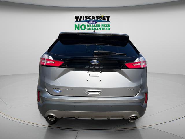 Certified 2022 Ford Edge Titanium AWD/4WD image 6