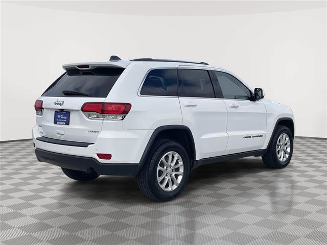 Used 2021 Jeep Grand Cherokee Laredo AWD/4WD image 7