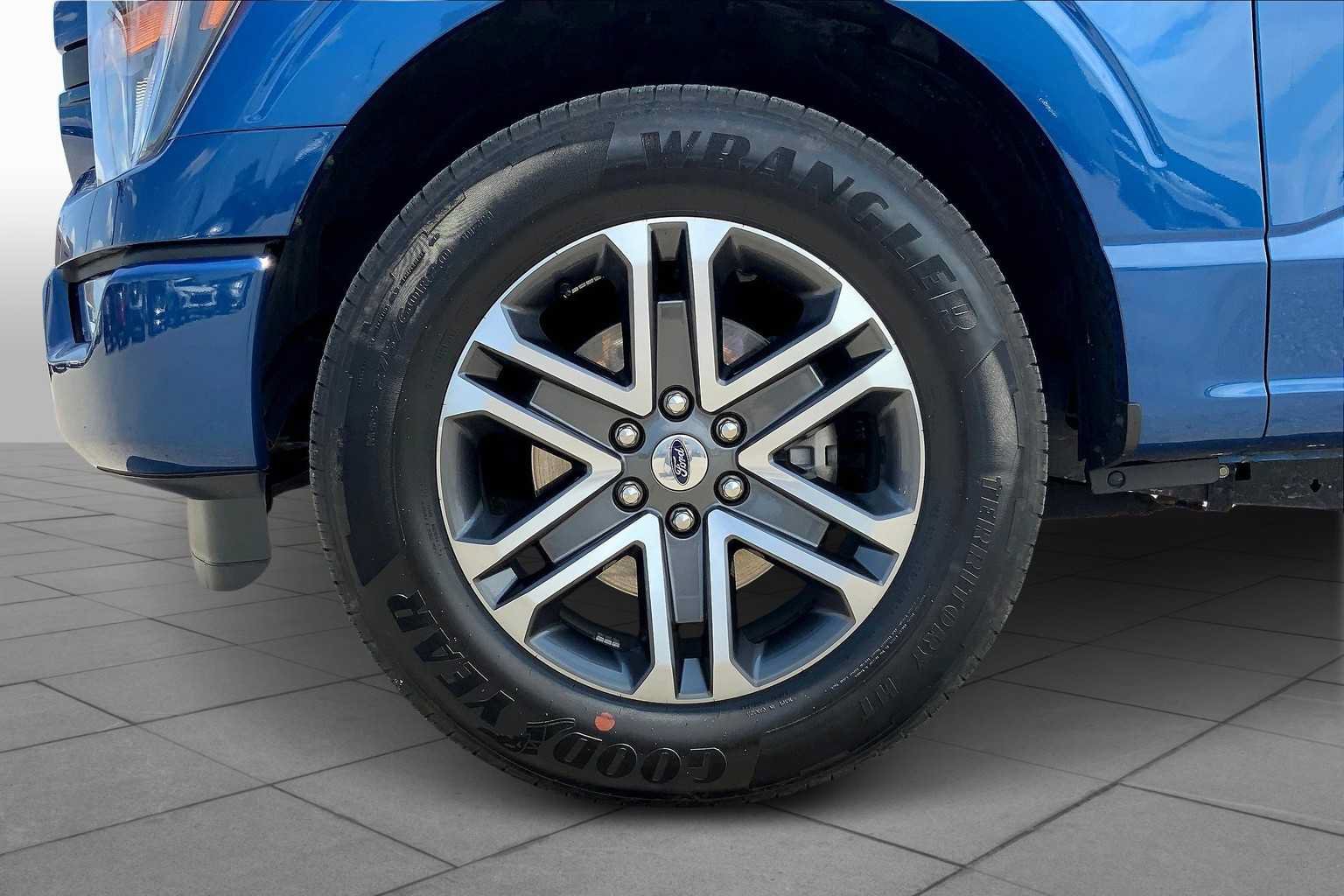 Certified 2023 Ford F150 XL w/ STX Appearance Package RWD image 10