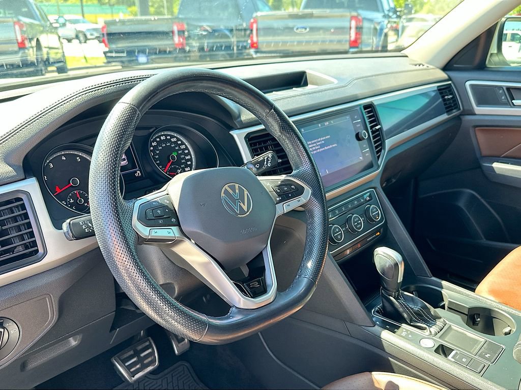 Used 2021 Volkswagen Atlas SE w/ Panoramic Sunroof Package FWD image 10