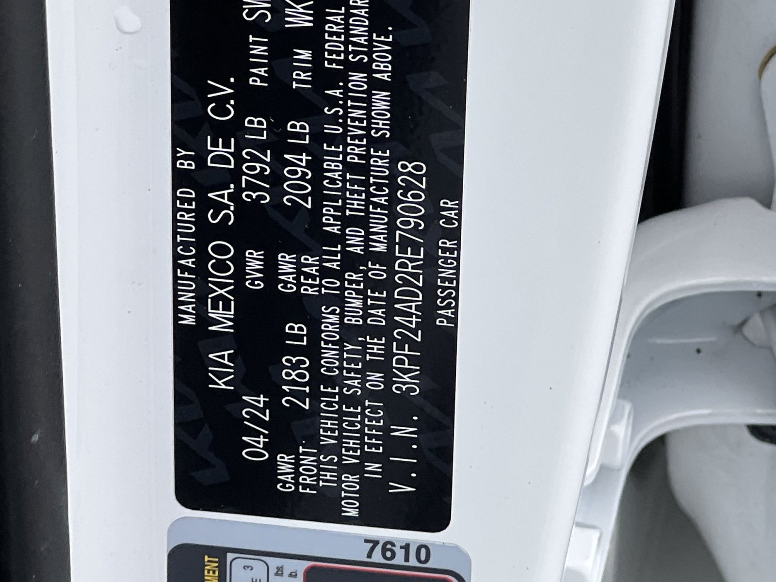 Used 2024 Kia Forte LXS FWD image 29