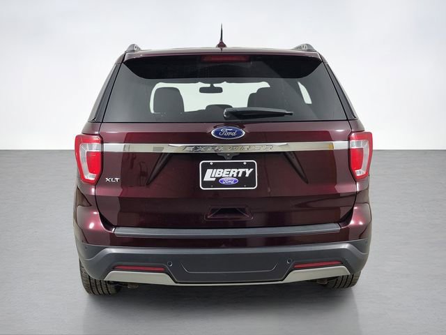 Certified 2019 Ford Explorer XLT w/ Equipment Group 202A FWD image 4