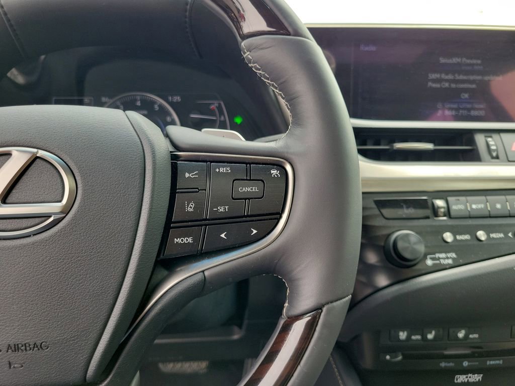 Used 2019 Lexus ES 350 w/ Premium Package FWD image 25