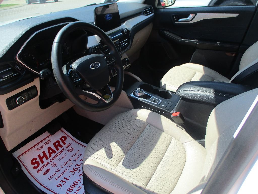 Certified 2022 Ford Escape SEL image 5