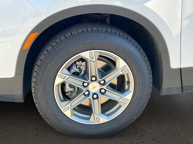 Used 2023 Chevrolet Blazer LT image 25