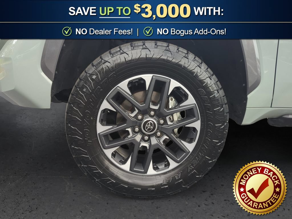 Used 2024 Toyota Tundra Limited AWD/4WD image 13